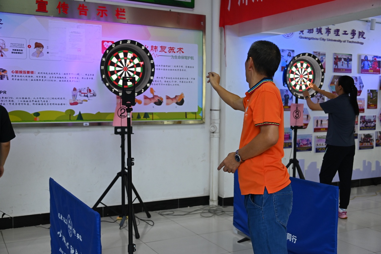 7a461f65-2178-47e7-8b06-b58b3de2c275 7a461f65-2178-47e7-8b06-b58b3de2c275