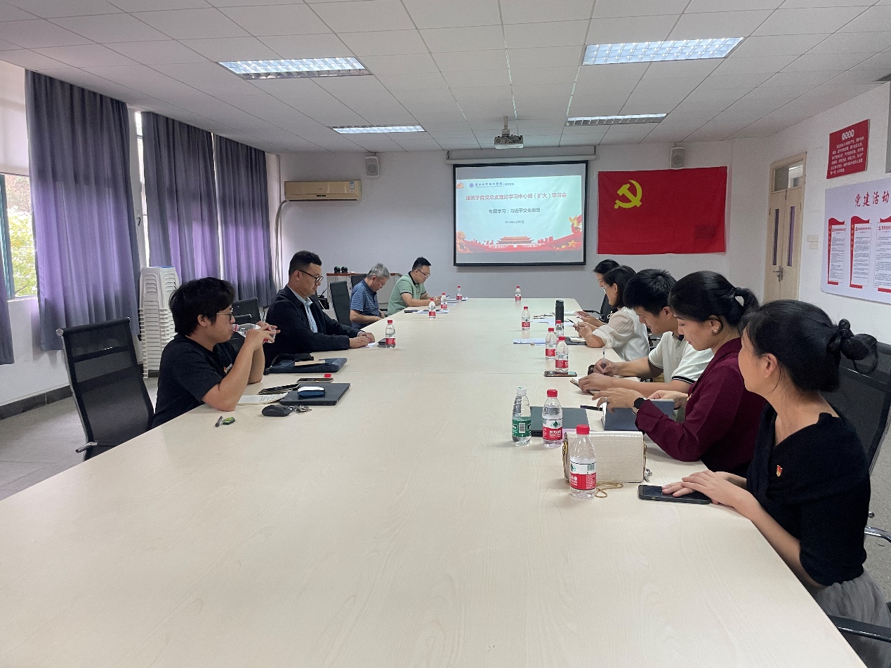 65880ad3-d0af-4b15-a247-f4e995f4afc9 65880ad3-d0af-4b15-a247-f4e995f4afc9