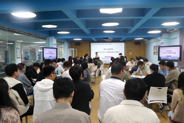 e7f9c5d9-bae8-4ff1-b85d-d6653a890b1f