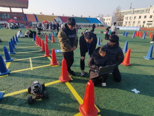 3a03141b-392e-4423-850d-ed8c642b4967