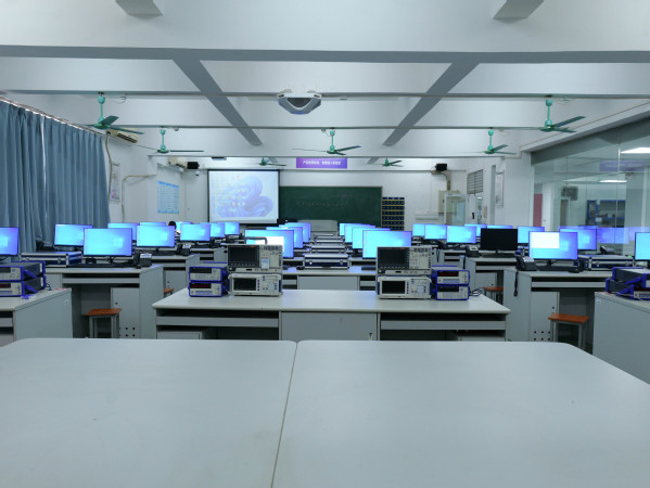 628725a9-5e5e-45c3-a8b7-f61ce57eb161