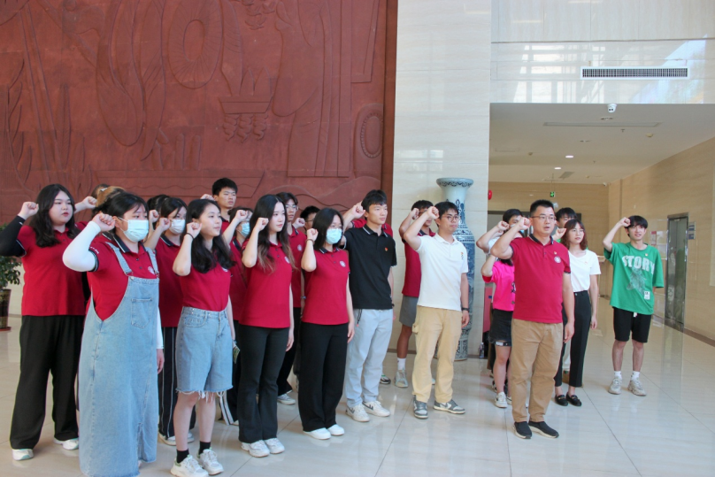 c77f6e41-1f21-4987-8bfc-1c3f3ca2d6dc