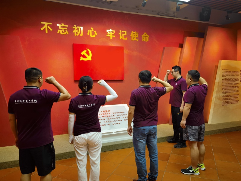 75d2e583-ea48-4bc9-98cd-8d3157963d22