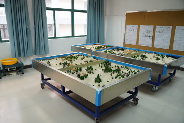 025df2c8-9e60-48eb-9714-9b6db0cd1c60