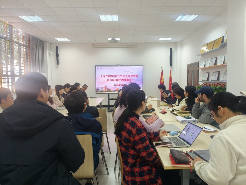 5a4f62c5-4327-4ff7-8ca9-29a257f205e0