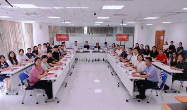 1a0328a2-88f1-4f71-b8d9-ac57cd6e3548