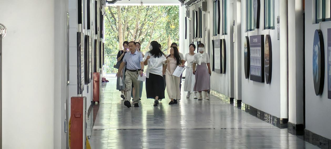 72baa1d5-7598-43d1-9d36-159b2651cfcc 72baa1d5-7598-43d1-9d36-159b2651cfcc