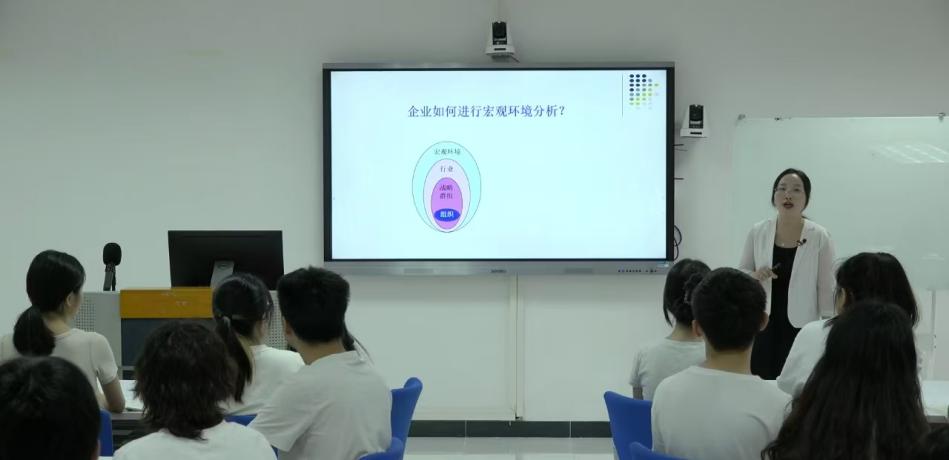 612423fd-6e7d-4349-8bfa-acdf7825378d