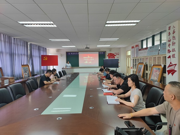 686f8cef-df09-4553-84f5-1b434310ba2e