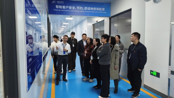 f8029ef8-c503-43c7-b353-54b97b920c0d